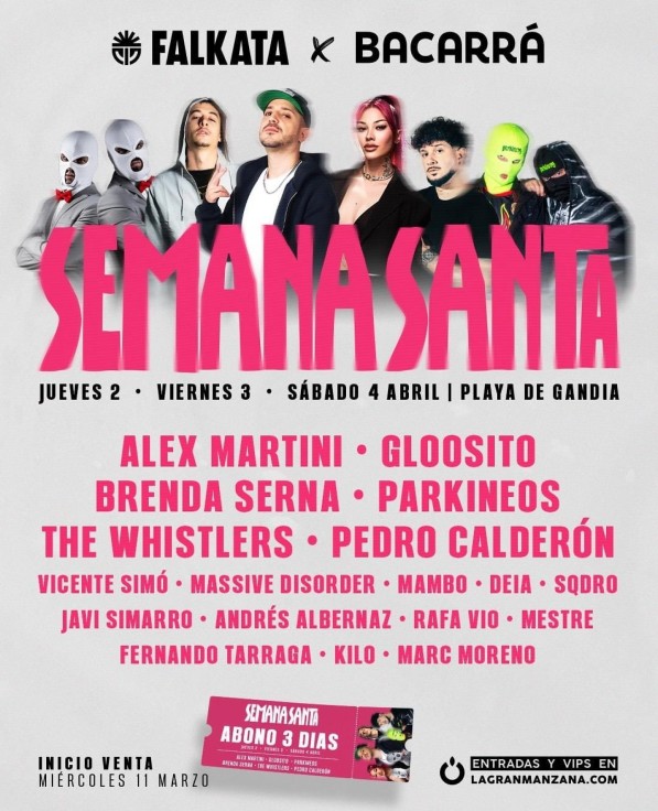 Gandia celebra su festival de Semana Santa en la playa