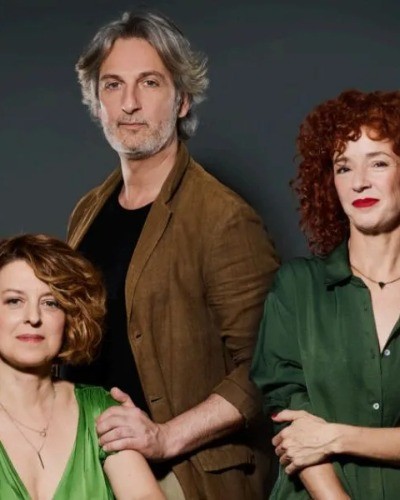 Gandia presenta la obra Viejos Tiempos en el Teatro Serrano