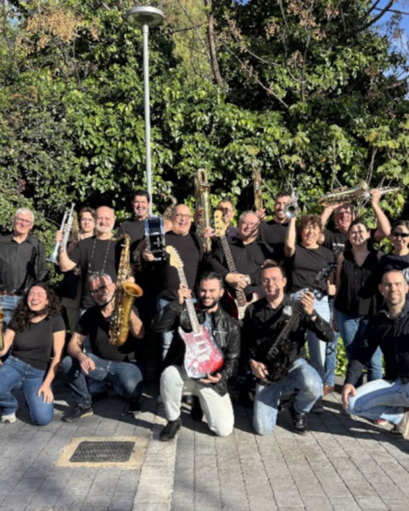 Gandia celebra un concierto de la Big Band UV dentro de la 43ª Universitat d’Estiu