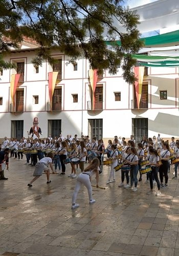 Gandia celebra el ensayo general de las bandas del Tío de la Porra