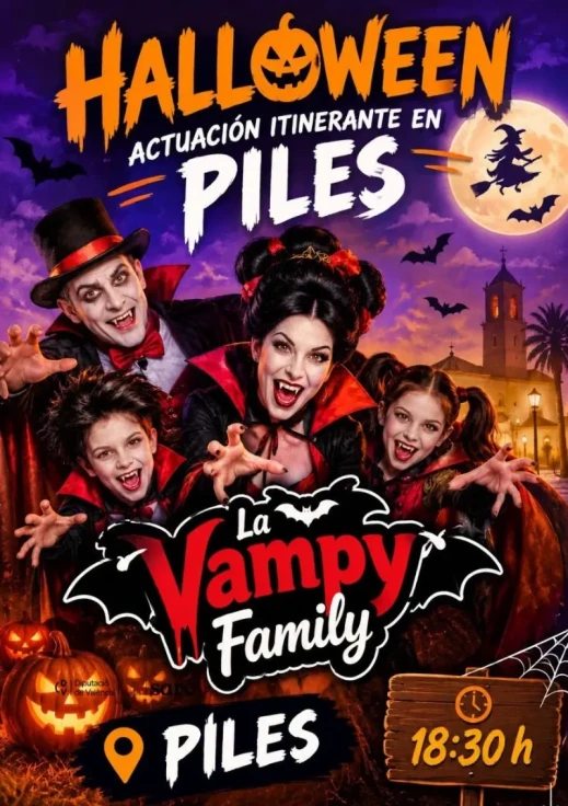 Piles celebra Halloween con un pasacalles teatral protagonizado por una divertida familia de vampiros