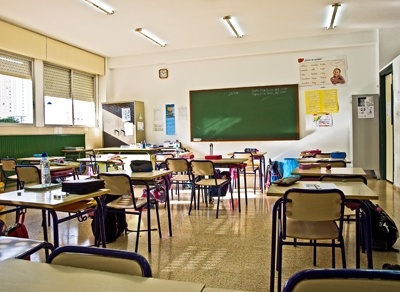 El Ayuntamiento de Guardamar de la Safor aprueba la subvención para material escolar