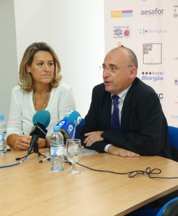 La Asociación para el Networking en la Safor presenta su actividad con motivo del decimo quinto premio FAES 2014