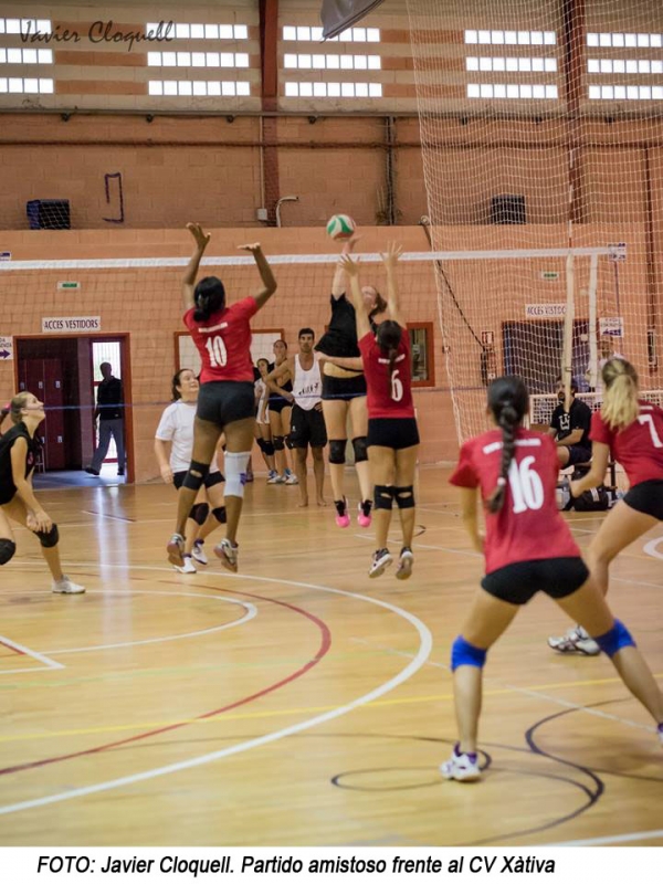 El equipo senior femenino de Voley de Gandia inicia la temporada