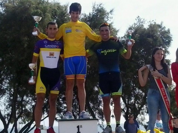 El ciclista gandiense Dany Díaz mantiene el liderato de la Challenge de Valencia