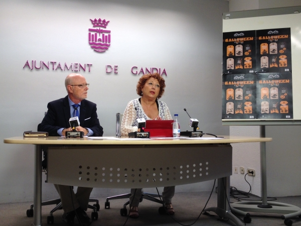 El Mercado Municipal del Prado de Gandia se viste de Halloween