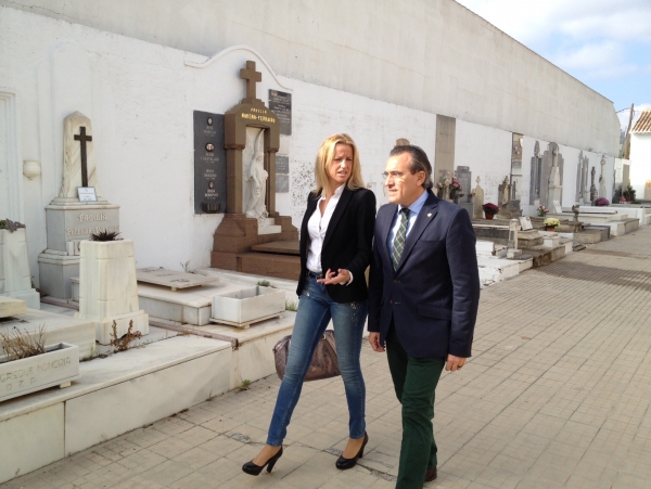 El cementerio de Gandia recibe a sus visitantes tras ser reformado y ampliado