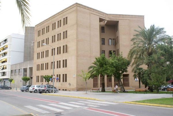 El personal de limpieza de los Juzgados de Gandia levanta la huelga indefinida