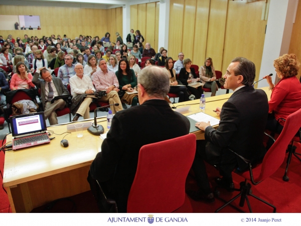 125 educadores participan en las Jornadas de Prevención de la Violencia de Género en Gandia