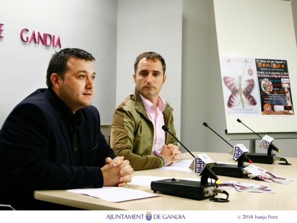 La Falla Beniopa de Gandia impulsa la Noche del Figatell
