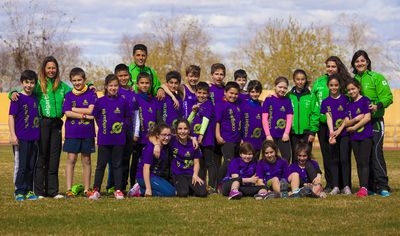 Los atletas del CC El Garbí-Plaza Mayor de Gandia acuden al Cross Escolar local