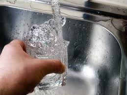 Compromís exige al gobierno de Gandia que rebaje el recibo del agua potable