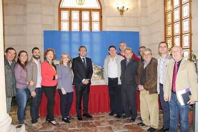 El Ayuntamiento de Gandia inaugura su Belén de Navidad