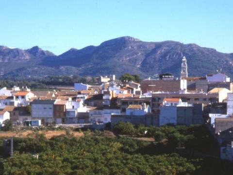 Rótova pide que el parking del hospital comarcal sea gratuito