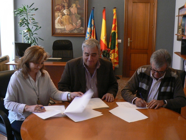 Oliva pone en marcha el Banco de Alimentos Solidario
