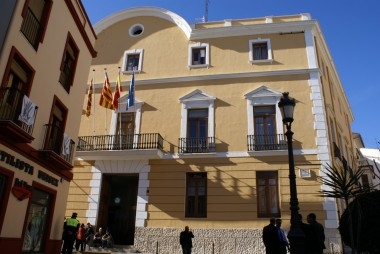 El Ayuntamiento de Oliva presenta el programa ‘Erasmus +’