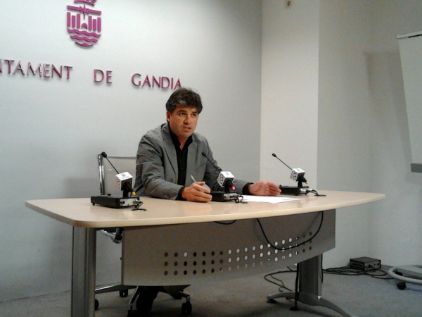 El gobierno de Gandia sigue adelante con la recuperación económica pese a la oposición