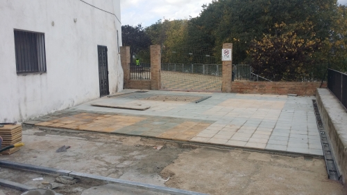 El Ayuntamiento de Oliva mejora el acceso al parque de San Vicente