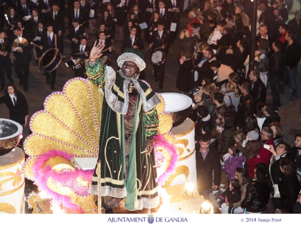 Gandia acoge la cabalgata de los Reyes Magos de Oriente