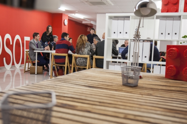 El PSOE de Gandia abre el Espacio de las Ideas, un nuevo punto de encuentro con la ciudadanía