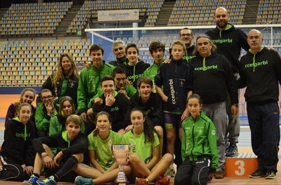 El equipo de atletismo CC El Garbí de Gandia queda campeón autonómico cadete