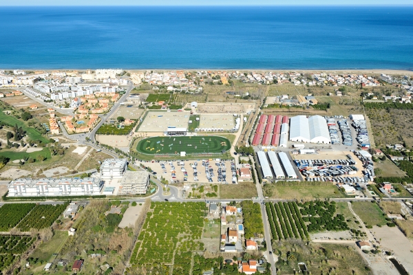 El Centro Ecuestre Oliva Nova acoge el ‘Mediterranean Equestrian Tour’