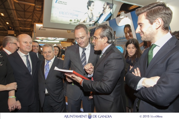 Alberto Fabra destaca en FITUR la innovación turística del Gobierno de Gandia