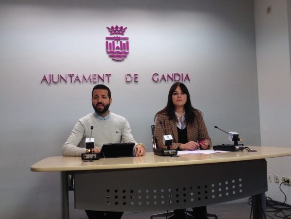 Gandia presenta un programa de refuerzo para alumnos de primaria