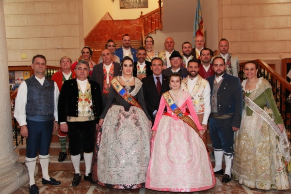 El Pregón y la Crida inician la cuenta atrás para las Fallas de Gandia del 2015