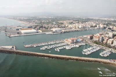 El tráfico del puerto de Gandia incrementa su actividad