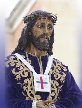  La Seo de Gandia acoge la visita del Cristo Medinaceli