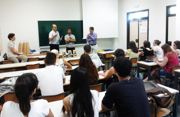 Benirredrà amplía la concesión de becas a estudiantes