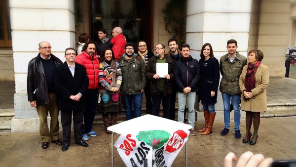 La Asociación Salvem el Parc San Pere de Gandia busca el apoyo de los grupos políticos de la oposición