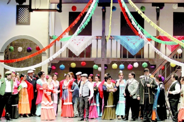 El Teatro Serrano de Gandia acoge este domingo la zarzuela ‘La Revoltosa’