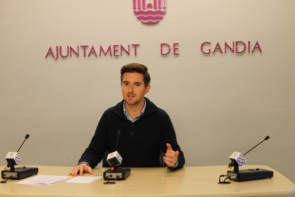 El Gobierno de Gandia valora positivamente la contrata de la Oficina Joven