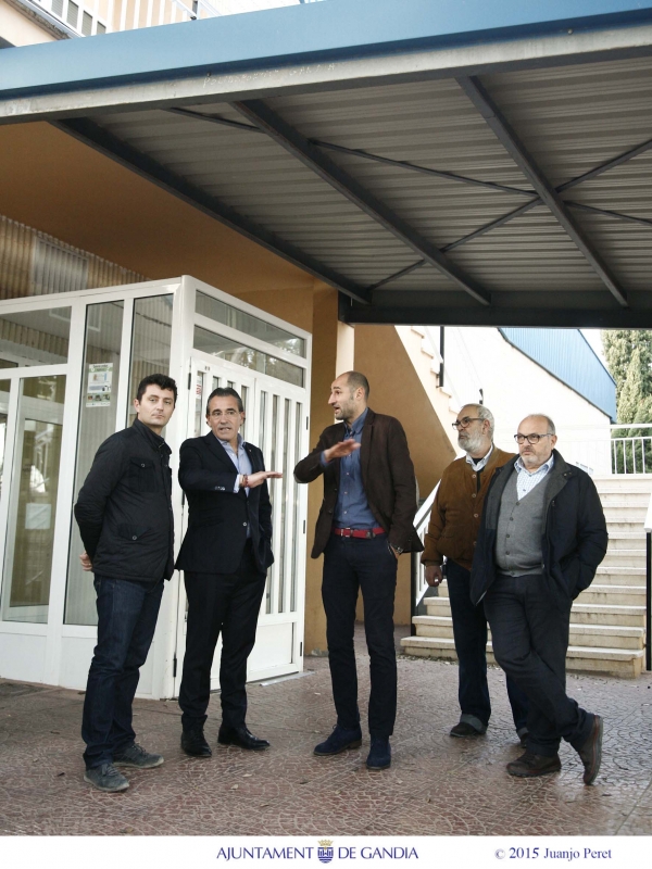 El Gobierno de Gandia sigue mejorando el polideportivo municipal
