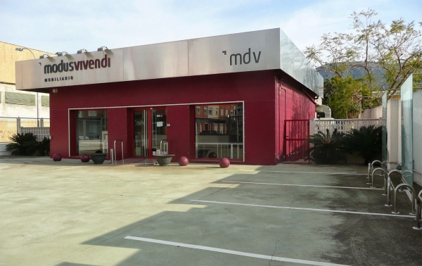 Tavernes de La Valldigna pone en marcha el nuevo servicio de retirada de vehículos y el nuevo depósito municipal
