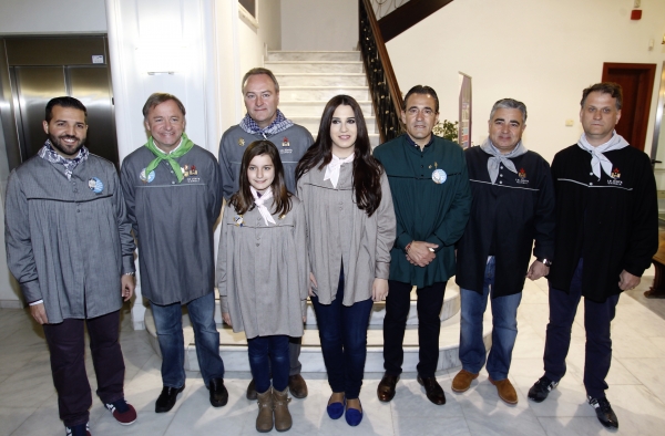 El Presidente de la Generalitat Valenciana asiste a la plantà de Gandia