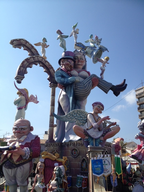La falla de la Plaza del Prado vuelve a ganar el primer premio de las Fallas de Gandia