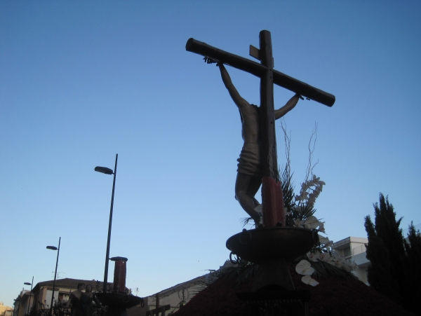 La lluvia respeta a la Semana Santa de Gandia
