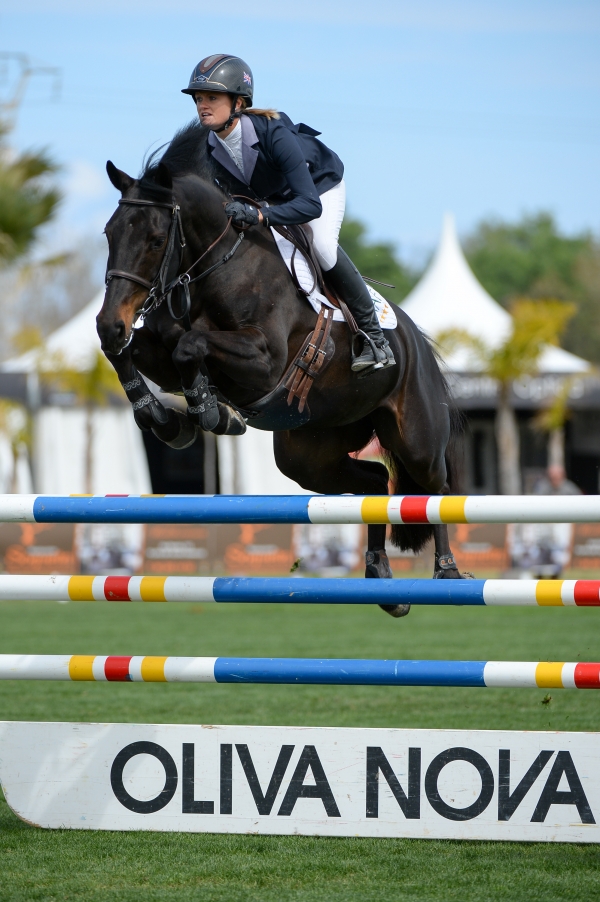 Última semana para caballos jóvenes en el Mediterranean Equestrian Tour de Oliva