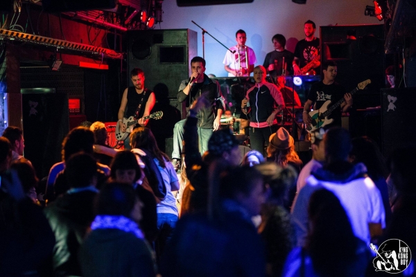 El Teatro del Raval de Gandia acoge actividades de la UPV con motivo del 25 de abril
