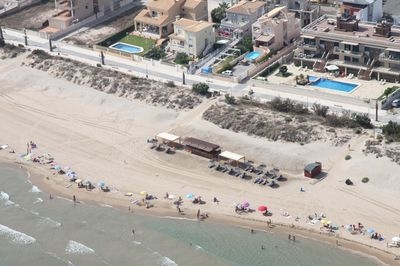 El Ayuntamiento de Oliva publica el pliego de condiciones para la adjudicación de los chiringuitos de la playa