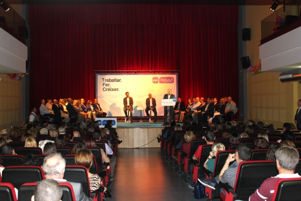 El PP presenta a sus candidatos en la comarca de La Safor