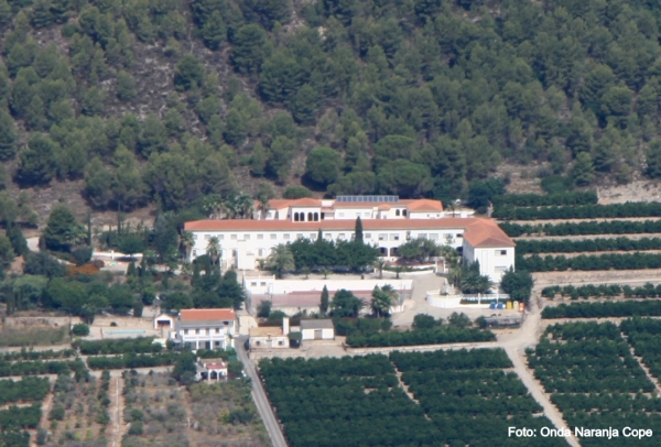 El Gobierno de Gandia hace entrega del cheque recaudado en Pascua al Preventorio Infantil
