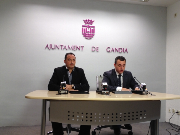 La Feria de abril de Gandia aprovecha el turismo del puente de mayo