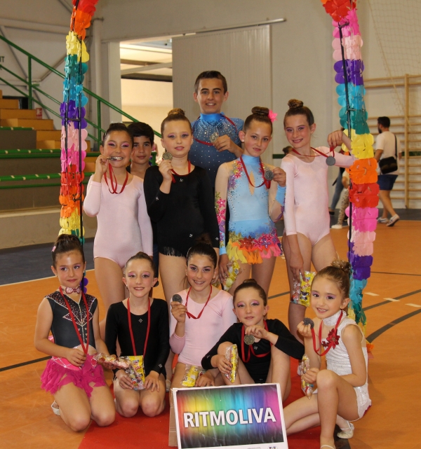 El equipo Ritmoliva participa en el trofeo de escuelas de gimnasia rítmica