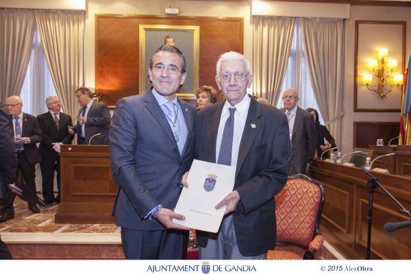 El gobierno de Gandia nombra a Josep Lloret Hijo Predilecto de la Ciudad ducal