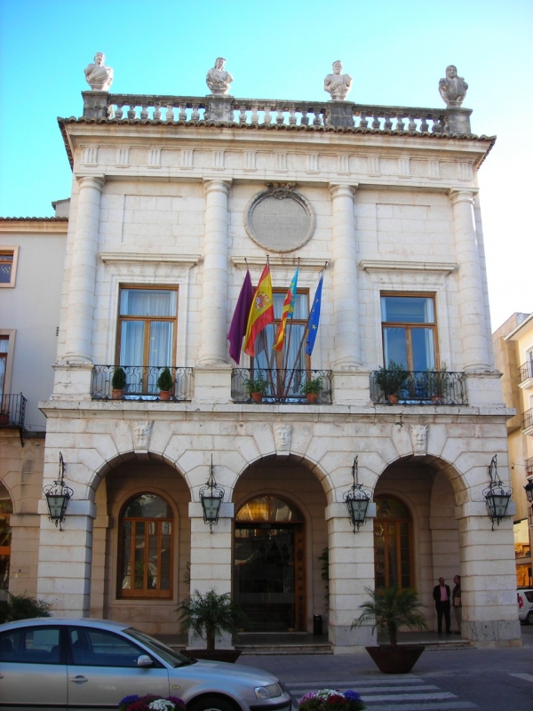 El PSOE de Gandia denuncia el uso electoralista de funcionarios