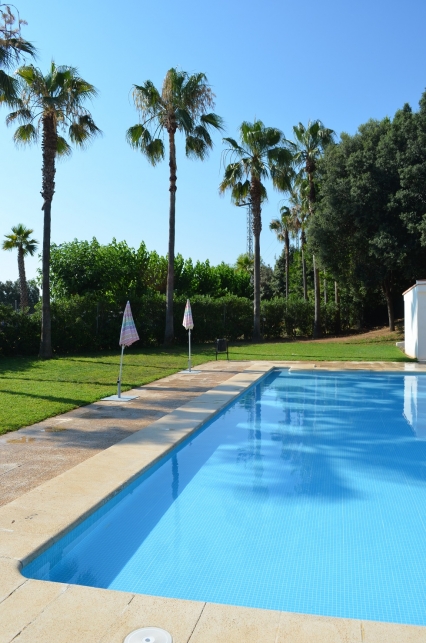 La piscina municipal de Benirredrà adquiere nuevo equipamiento deportivo